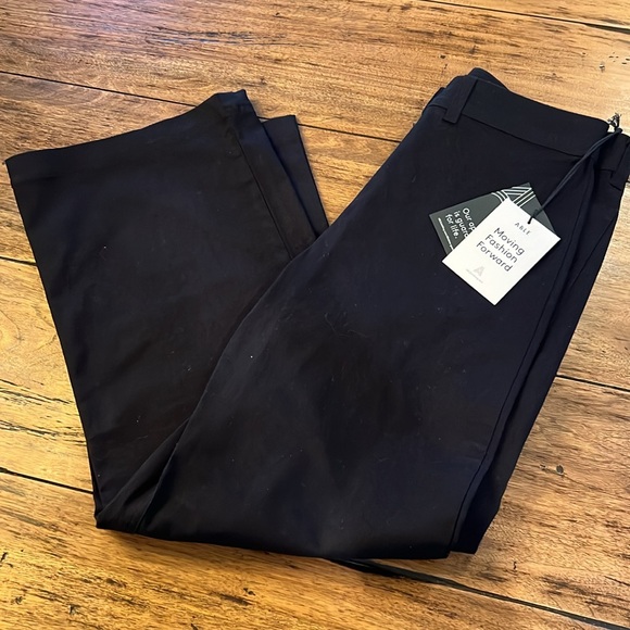 NWT Able Black Francis Crop Wide Leg Pant.  Size 4 - Picture 4 of 5